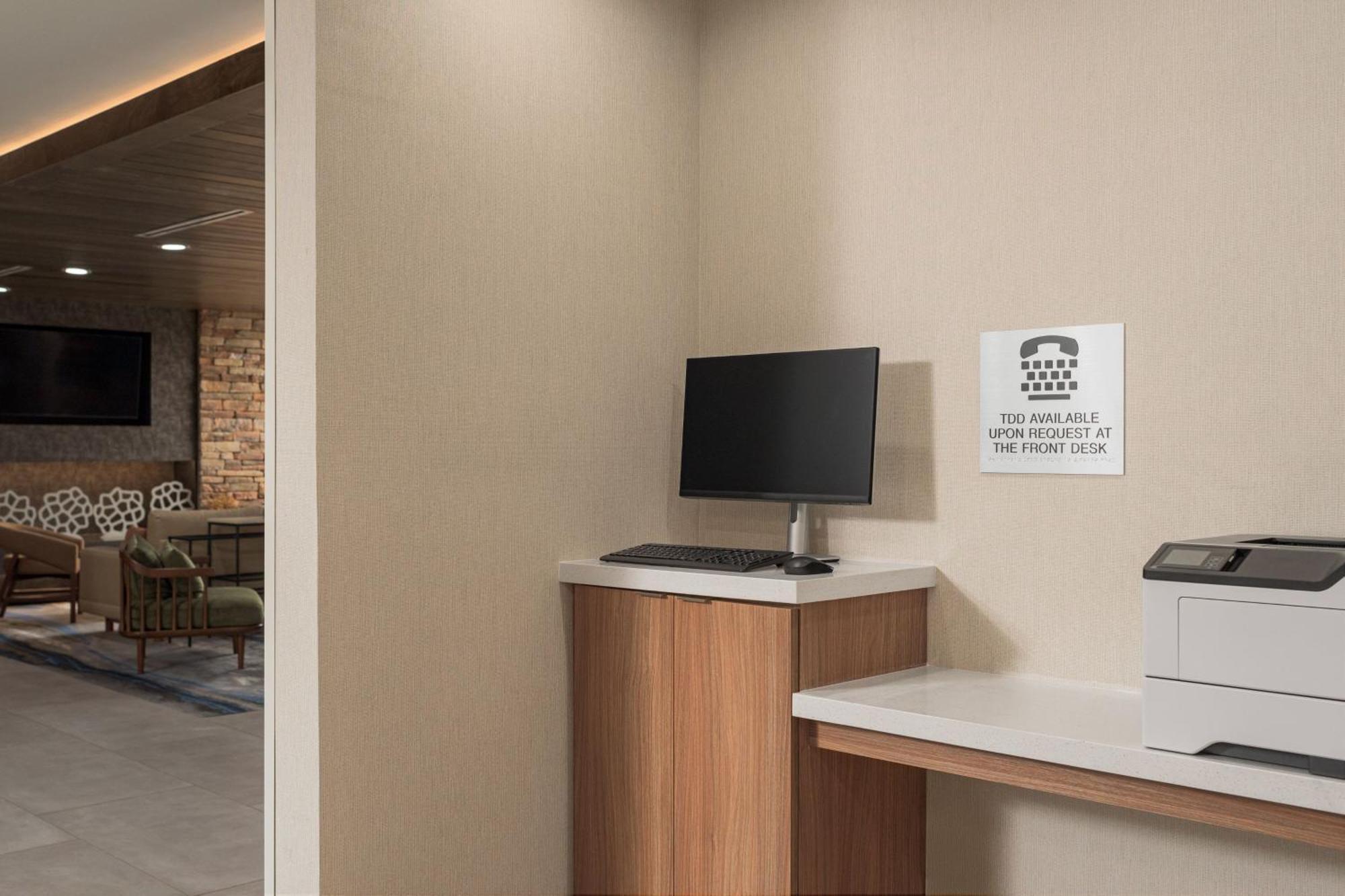 Fairfield By Marriott Inn & Suites Кълман Екстериор снимка